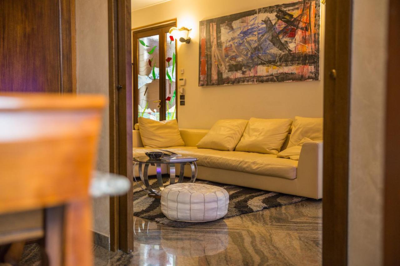Villa Ivana Desenzano del Garda Eksteriør bilde