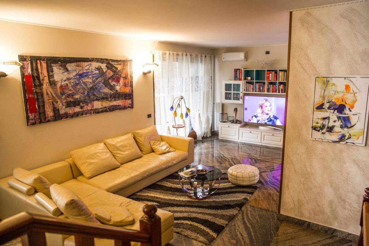Villa Ivana Desenzano del Garda Eksteriør bilde